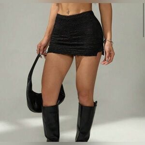 SHEIN Black Textured Mini Skirt